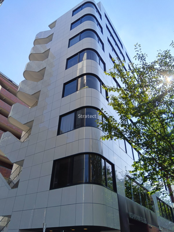 広尾西川ビル
