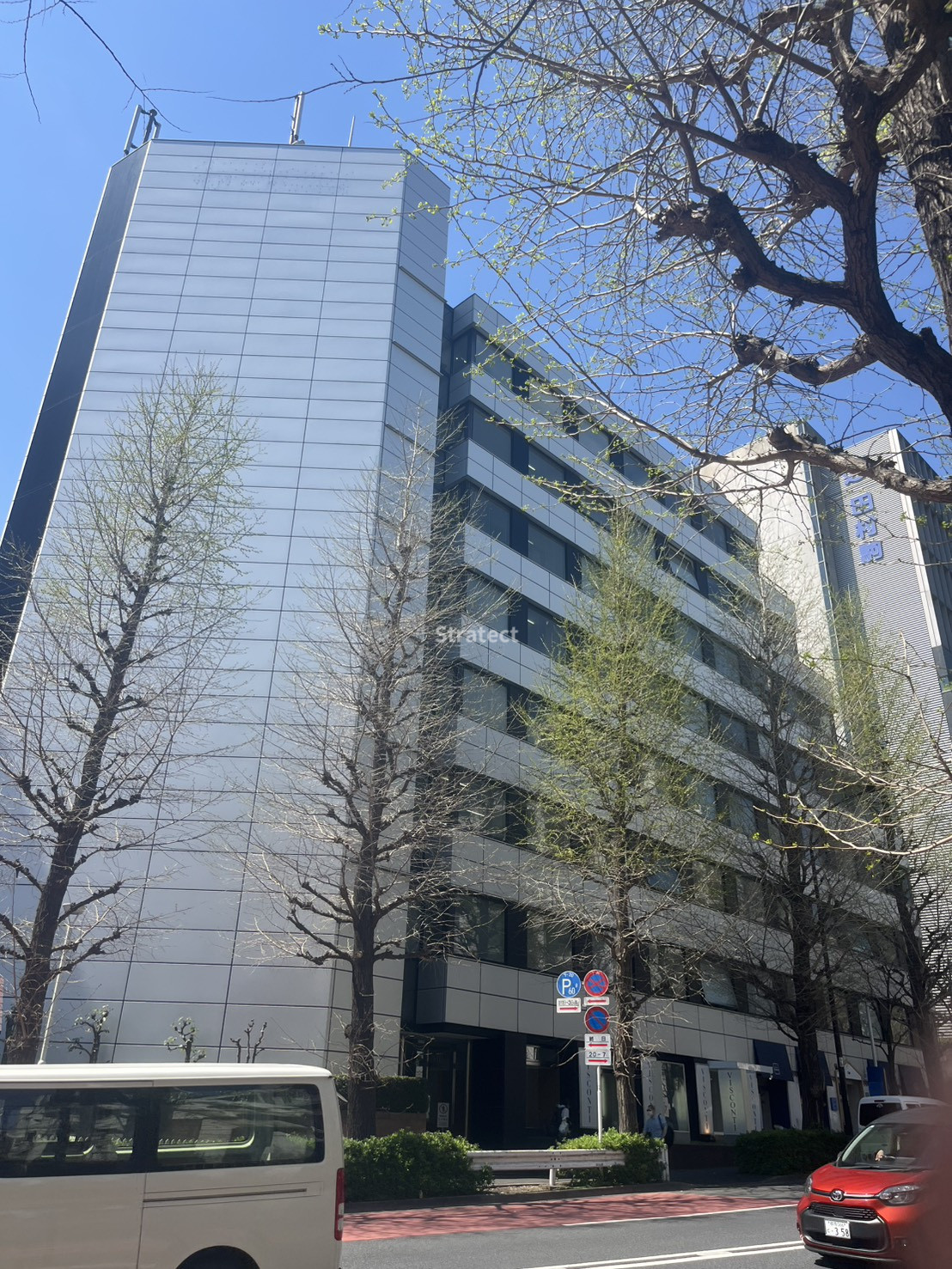 ジブラルタ生命原宿ビル