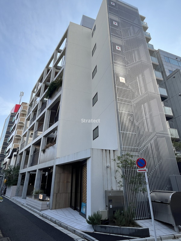 Gaia Force Building
