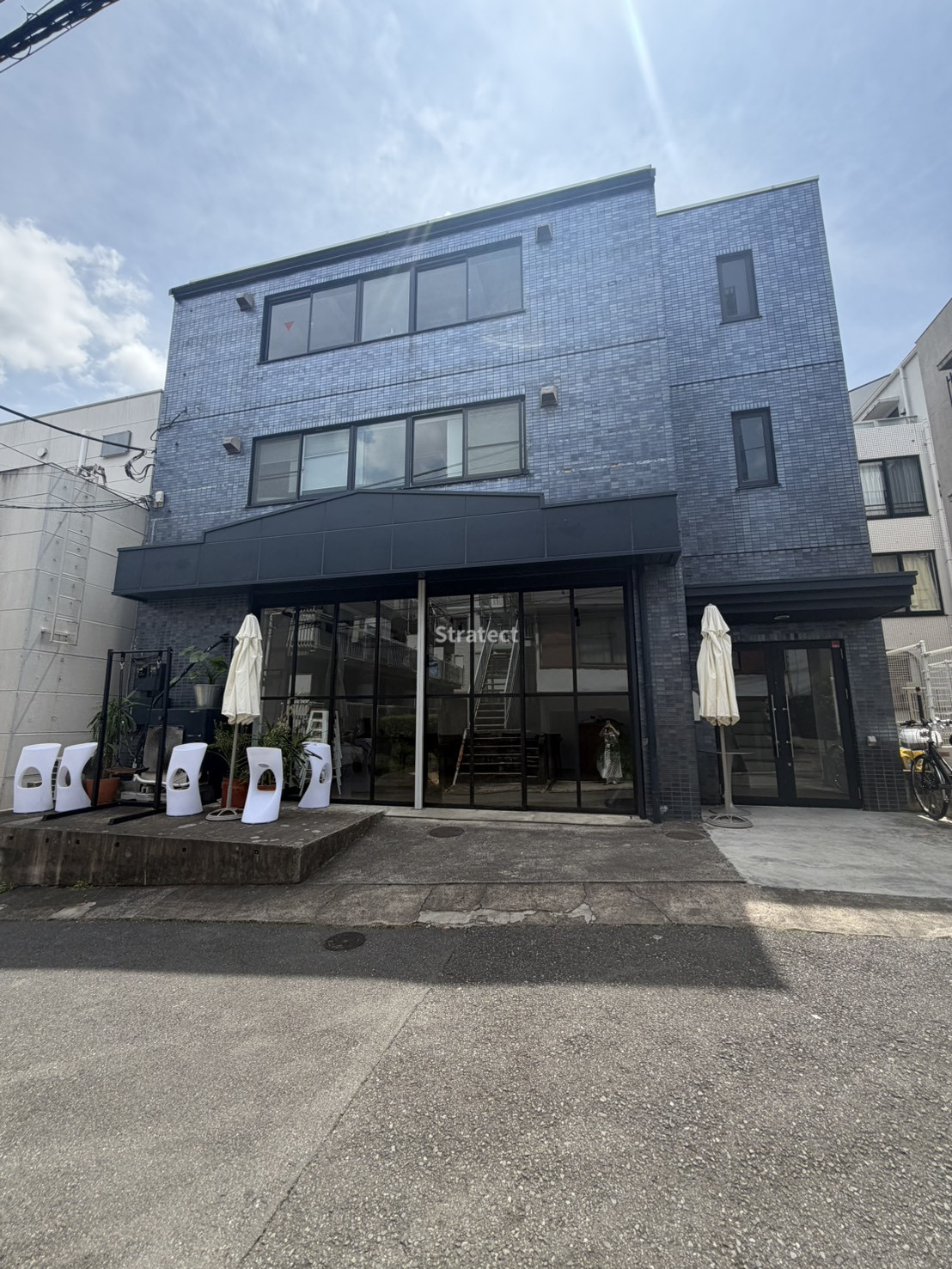 Ｍ３８５ Ｂｕｉｌｄｉｎｇ