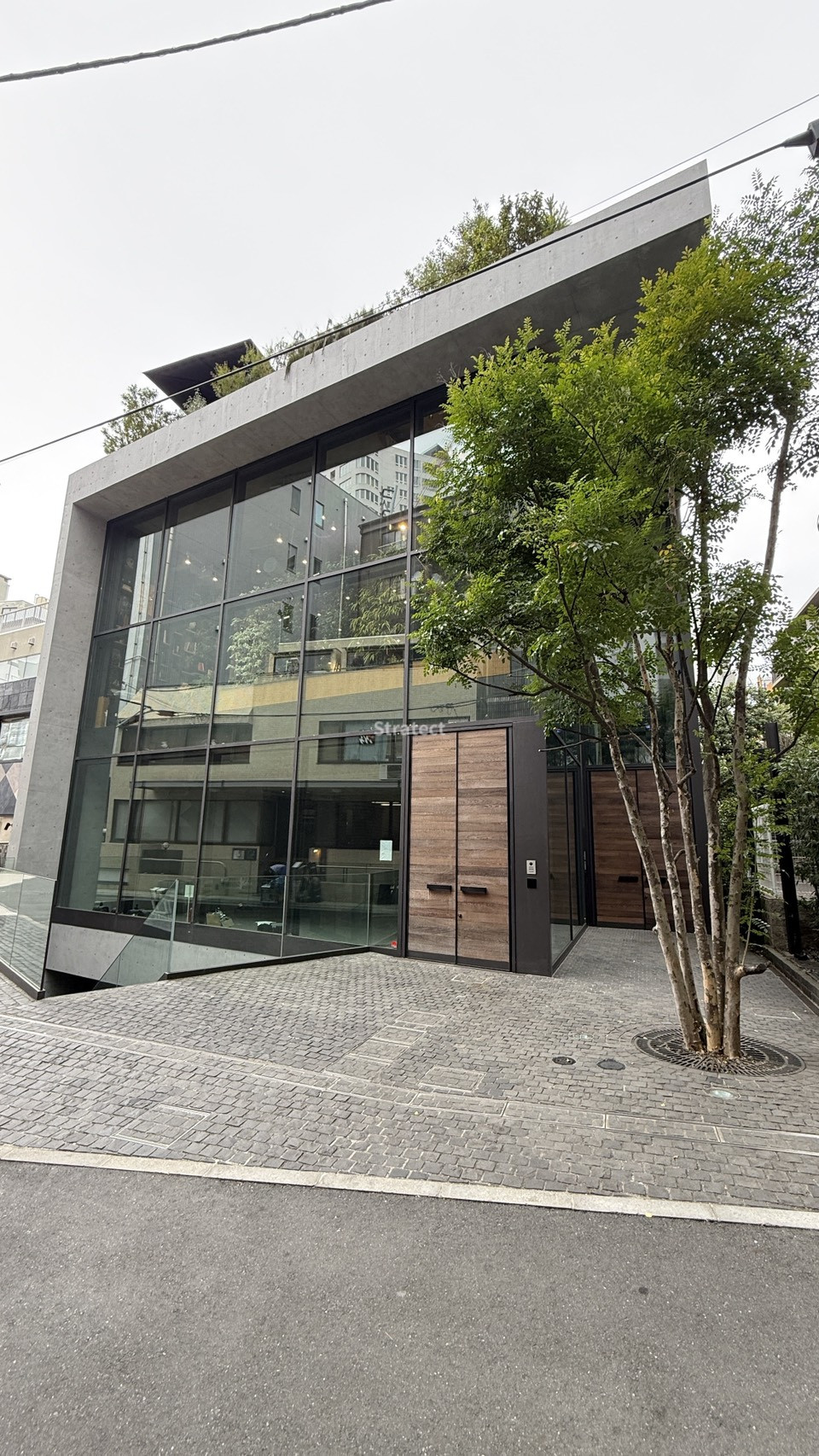 Ｍｉｎａｍｉ Ａｏｙａｍａ Ａ’ｂｌｄｇ