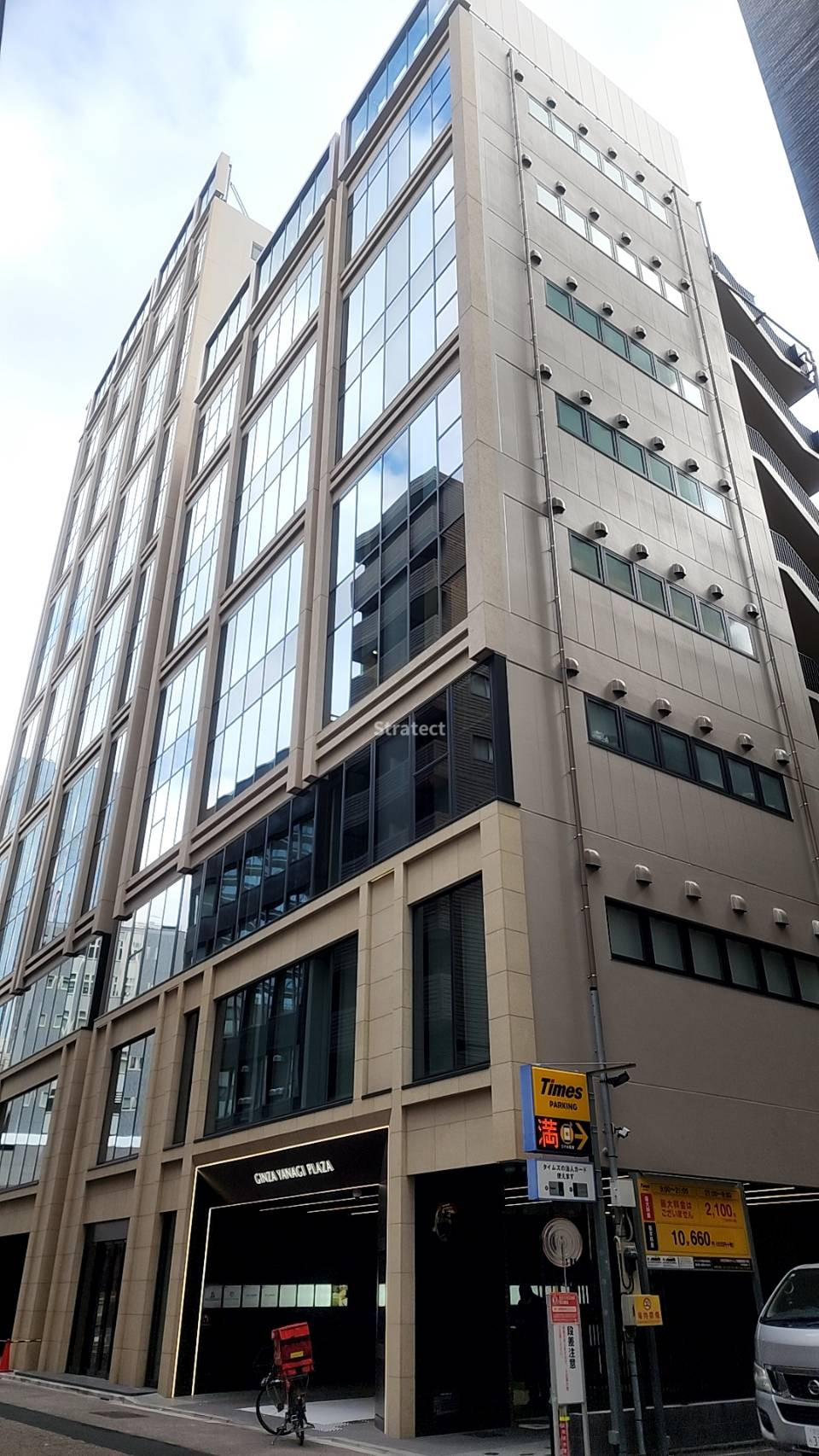 ＧＩＮＺＡ ＹＡＮＡＧＩ ＰＬＡＺＡ