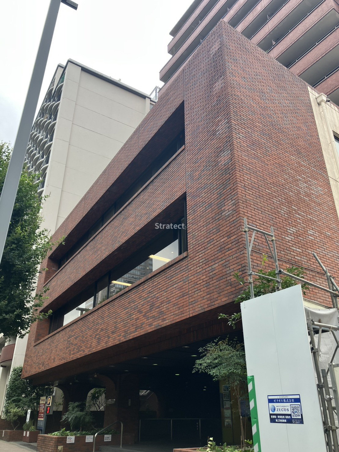 ハイネスロフティービル