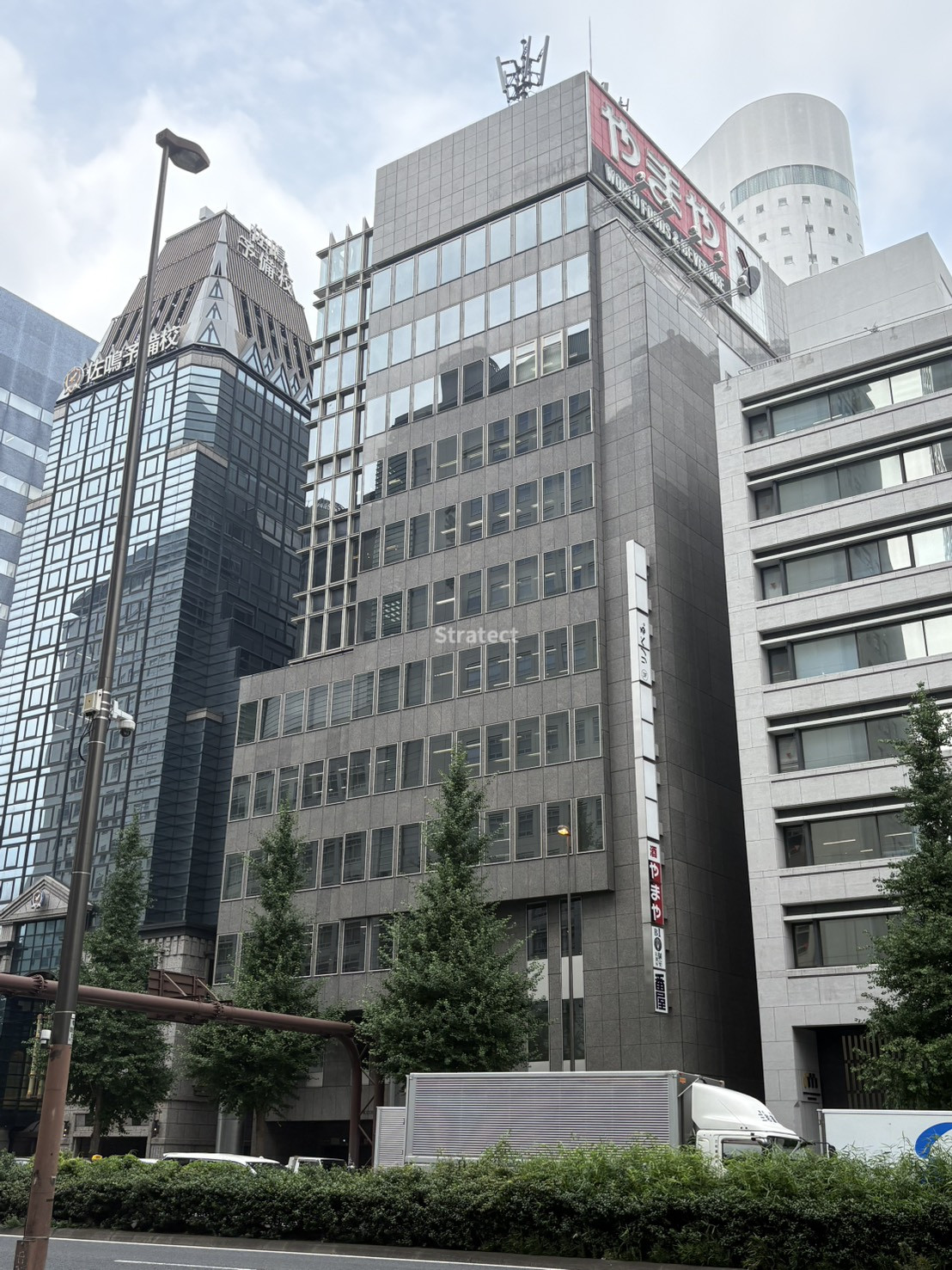 ＫＤＸ新宿ビル