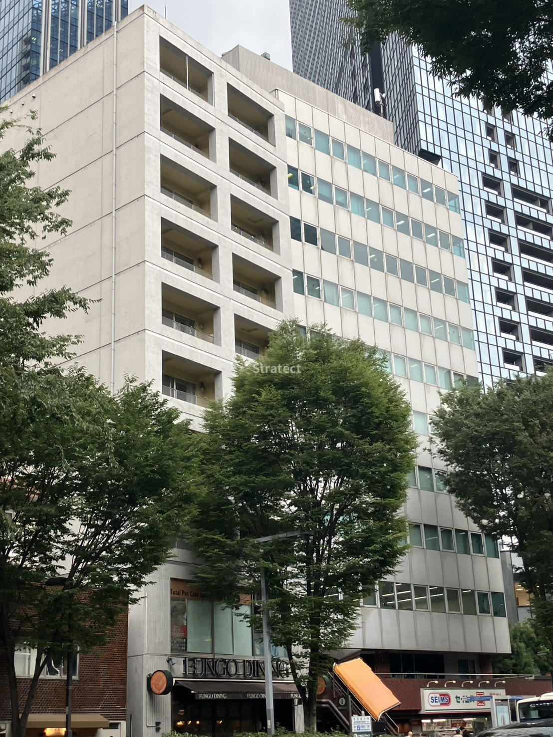 新宿タツミビル