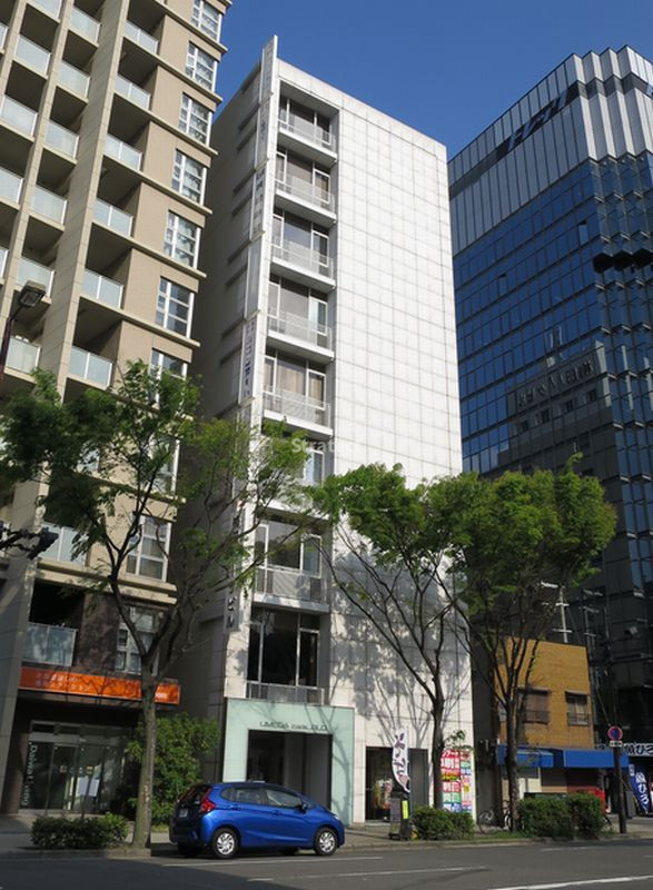 梅田パークビル