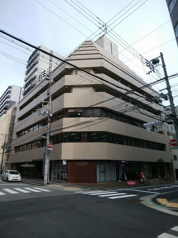 クラウンビル