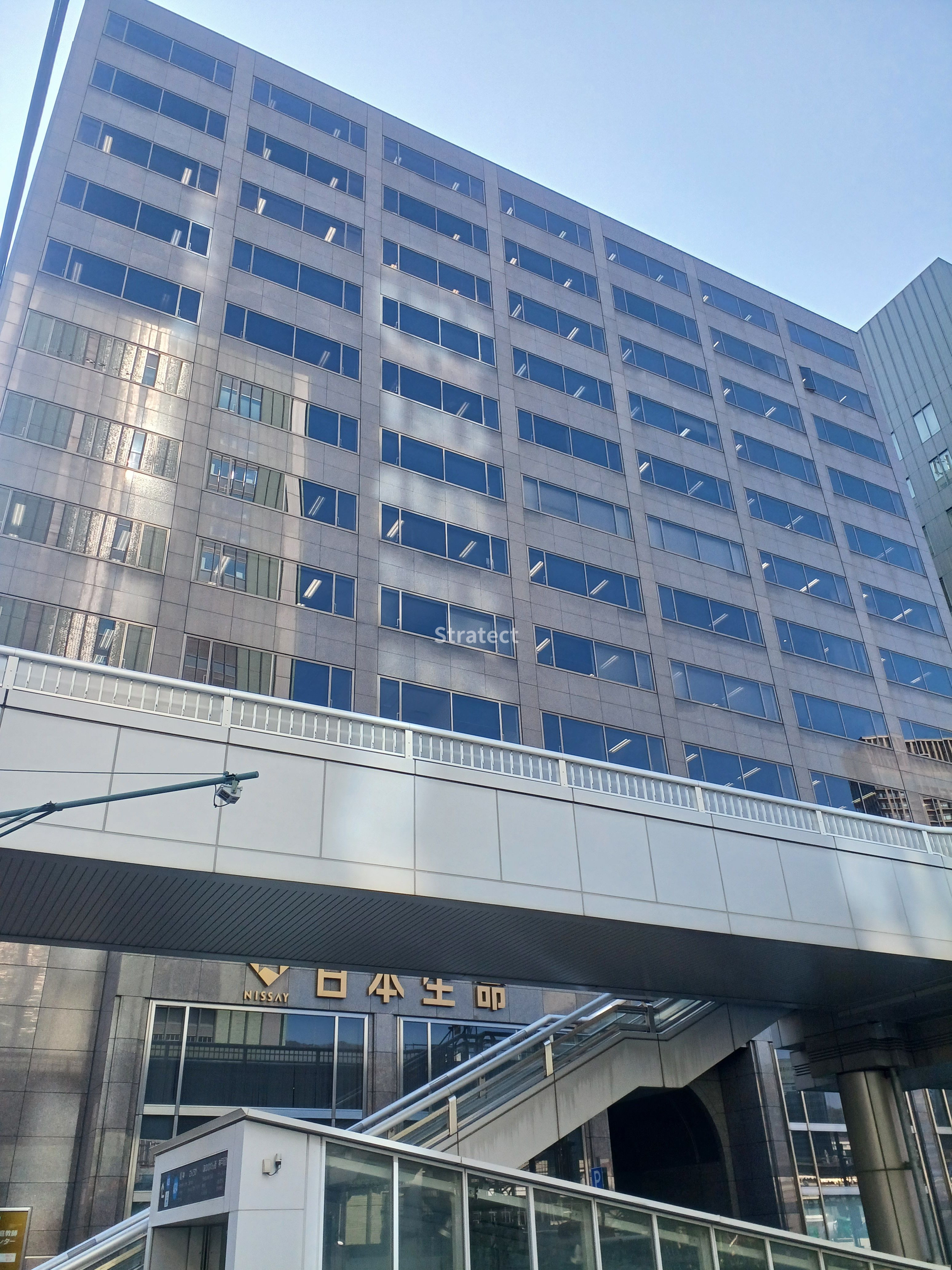 日本生命三宮駅前ビル