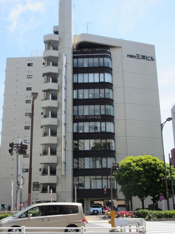 ガーデンクロス新宿御苑