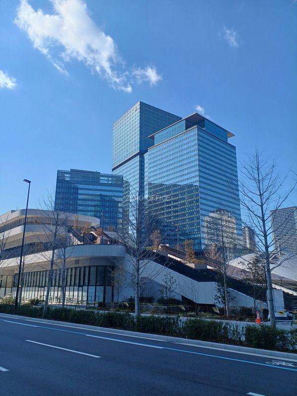 グラングリーン大阪　ゲートタワー