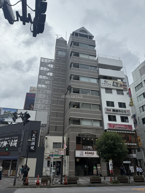 ＩＺＵＭＩビル