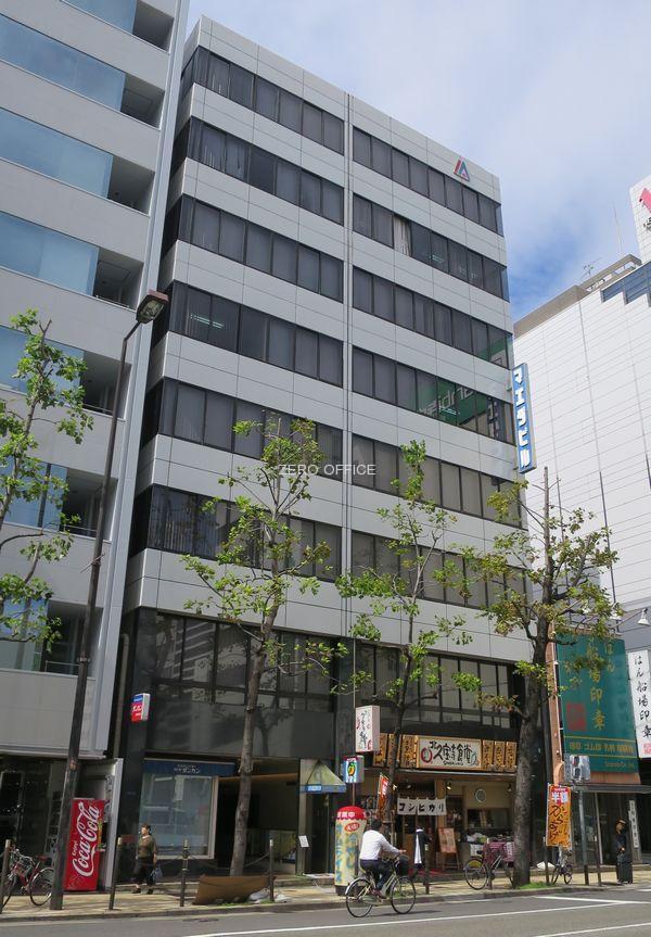 マエダ本社ビル